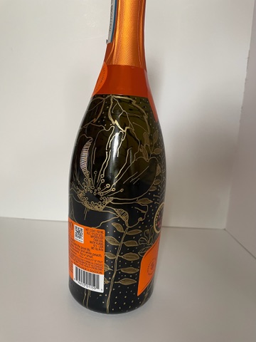 Custom painted bottle example 8