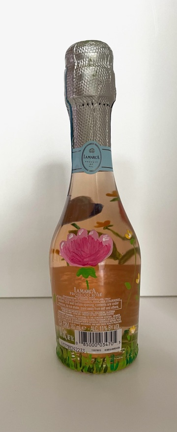 Custom painted bottle example 31